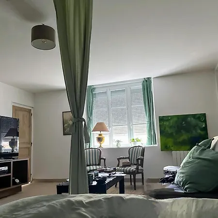 Πανσιόν Domaine De L'etangsort 3*