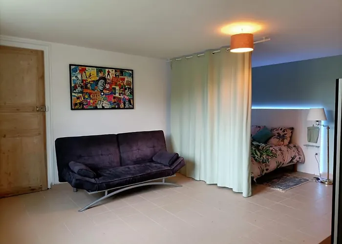 Maison d'hôtes Domaine De L'etangsort 3*